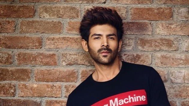 Kartik Aaryan has begun a new chat session called Koki Poochega. Kartik Aaryan has begun a new chat session called Koki Poochega.