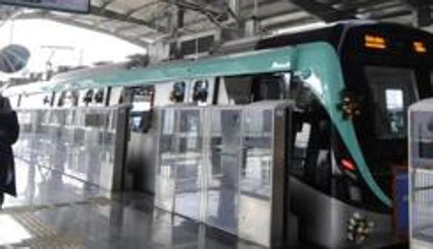 Noida Metro Rail Corporation (NMRC), which runs the Aqua Line from Noida to Greater Noida, said services would continue to be suspended till May 3(Photo by Sunil Ghosh / Hindustan Times) Noida Metro Rail Corporation (NMRC), which runs the Aqua Line from Noida to Greater Noida, said services would continue to be suspended till May 3(Photo by Sunil Ghosh / Hindustan Times)