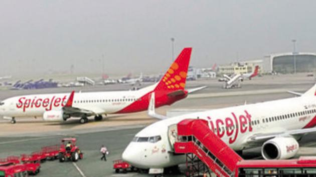 The flight left from Kolkata airport at 8.25 am Wednesday and landed at 3.30 pm (local time) at Shanghai, SpiceJet said.(Mint file photo)