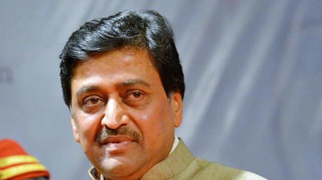 Maharashtra PWD Minister Ashok Chavan the government was investigating who created the confusion on social media that led migrant workers to flock the Bandra station. (HT File Photo) Maharashtra PWD Minister Ashok Chavan the government was investigating who created the confusion on social media that led migrant workers to flock the Bandra station. (HT File Photo)