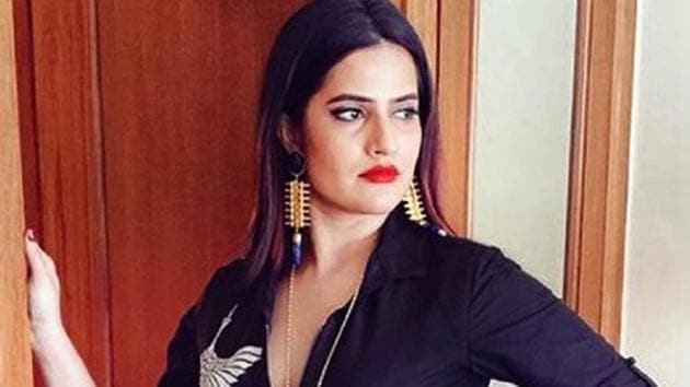 Sona Mohapatra hit out at those criticising her for opposing the suspension of Rangoli Chandel’s Twitter account.