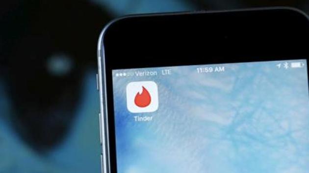 The dating app Tinder is shown on an Apple iPhone in this photo illustration taken February 10, 2016. (Reuters Photo) The dating app Tinder is shown on an Apple iPhone in this photo illustration taken February 10, 2016. (Reuters Photo)