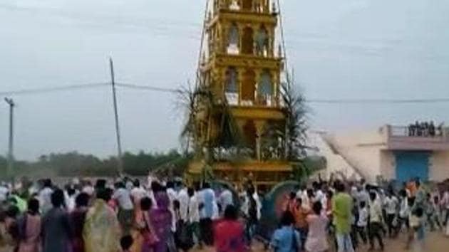 Scores attend temple chariot festival in Karnataka village, 5 held ...