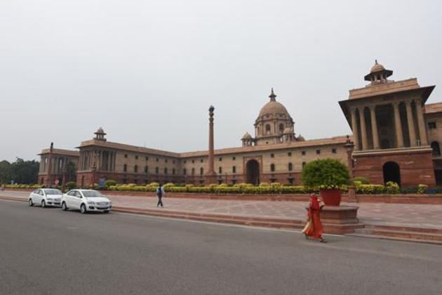 The home ministry has ordered NGOs that receive foreign funds to report on their coronavirus-related activities every 15 days. Imagine the waste of time this involves for overstretched NGOs. Imagine the hassle they will face from nitpicking officials. The ministry’s intervention is typical of India’s stifling bureaucracy.(Sonu Mehta/HT PHOTO)