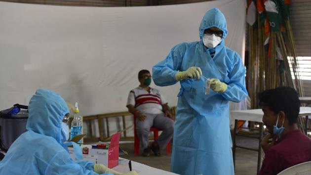 The Brihanmumbai Municipal Corporation (BMC) conducting Covid-19 test for mediapersons in Mumbai covering the pandemic. (Anshuman Poyrekar/HT Photo) The Brihanmumbai Municipal Corporation (BMC) conducting Covid-19 test for mediapersons in Mumbai covering the pandemic. (Anshuman Poyrekar/HT Photo)