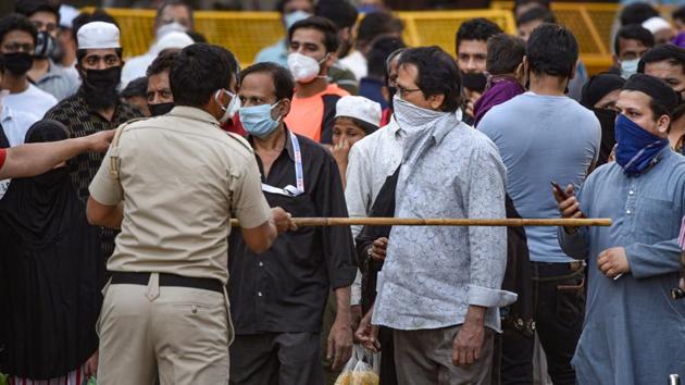 Police stop residents as they try to go out from the Chandni Mahal area which has been sealed as a Covid-19 containment zone, during ongoing nationwide lockdown, in New Delhi, Thursday, April 16, 2020. (PTI photo) Police stop residents as they try to go out from the Chandni Mahal area which has been sealed as a Covid-19 containment zone, during ongoing nationwide lockdown, in New Delhi, Thursday, April 16, 2020. (PTI photo)
