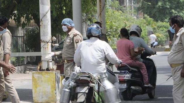 On Thursday, the total number of hotspots in the district increased to 29, after the administration decided to add adding Sector Gama in Greater Noida and sector 20 on the list. (Sunil Ghosh/ HT file photo) On Thursday, the total number of hotspots in the district increased to 29, after the administration decided to add adding Sector Gama in Greater Noida and sector 20 on the list. (Sunil Ghosh/ HT file photo)