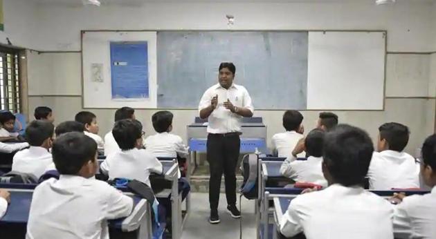 The overall fee structure of a private school is usually divided under various heads — tuition, transportation, developmental charges and annual charges. (HT file photo) The overall fee structure of a private school is usually divided under various heads — tuition, transportation, developmental charges and annual charges. (HT file photo)