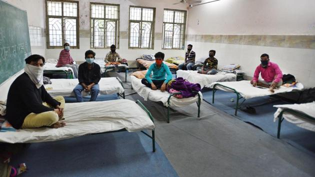 Migrants staying at a temporary shelter home in the Govt. Boys Senior Sec School on day seventeen during 21-day nationwide lockdown to limit the spread of coronavirus. (Ajay Aggarwal/HT PHOTO) Migrants staying at a temporary shelter home in the Govt. Boys Senior Sec School on day seventeen during 21-day nationwide lockdown to limit the spread of coronavirus. (Ajay Aggarwal/HT PHOTO)