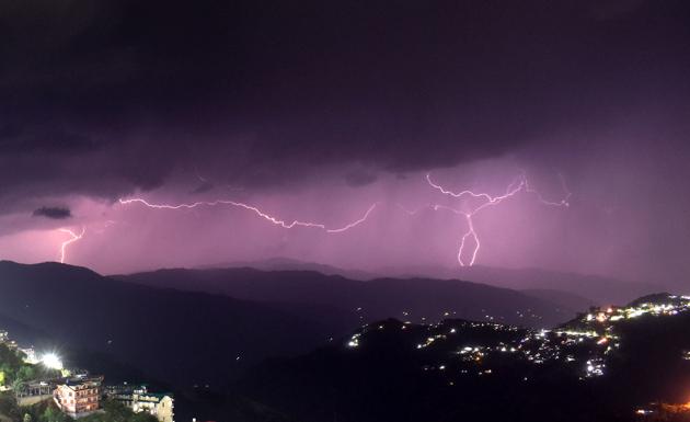 The met department has forecast rain in Himachal Pradesh till August 31.(HT photo)