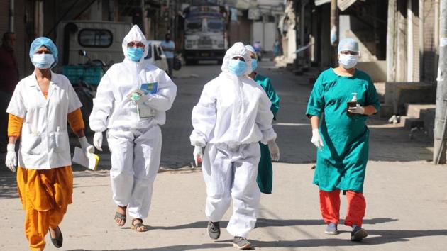 Over two thousand coronavirus patients have been cured and discharged so far. (HT Photo/Pardeep Pandit) Over two thousand coronavirus patients have been cured and discharged so far. (HT Photo/Pardeep Pandit)