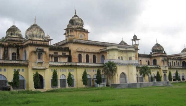 Lucknow University(HT)