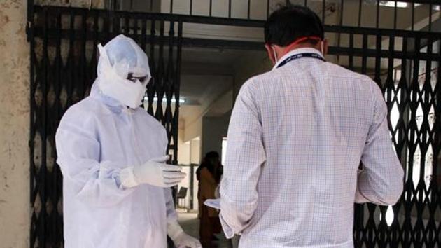 On Saturday, 5000 tests were conducted in Jaipur’s walled city, from where the most number of cases have been reported. (ANI photo) On Saturday, 5000 tests were conducted in Jaipur’s walled city, from where the most number of cases have been reported. (ANI photo)
