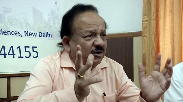 Vardhan comments came after he reviewed the coronavirus situation at Delhi’s Rajiv Gandhi Super Speciality Hospital. (ANI) Vardhan comments came after he reviewed the coronavirus situation at Delhi’s Rajiv Gandhi Super Speciality Hospital. (ANI)