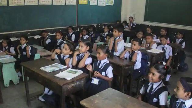 The school authorities have been warned of strict action if they fail to comply with the order during the lockdown period. (HT file) The school authorities have been warned of strict action if they fail to comply with the order during the lockdown period. (HT file)