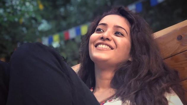Actor Asha Negi says staying home is a “beautiful feeling”. (Photo: Instagram/ashanegi) Actor Asha Negi says staying home is a “beautiful feeling”. (Photo: Instagram/ashanegi)