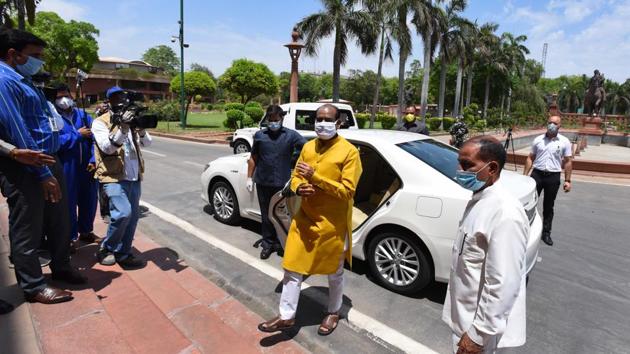 Lok Sabha Speaker Om Birla arrives at Parliament House on April 20. The Lok Sabha and Rajya Sabha secretariats have resumed functioning with extensive social distancing protocols in place and wearing of masks made mandatory for all persons entering Parliament premises. (Mohd Zakir/HT Photo) Lok Sabha Speaker Om Birla arrives at Parliament House on April 20. The Lok Sabha and Rajya Sabha secretariats have resumed functioning with extensive social distancing protocols in place and wearing of masks made mandatory for all persons entering Parliament premises. (Mohd Zakir/HT Photo)