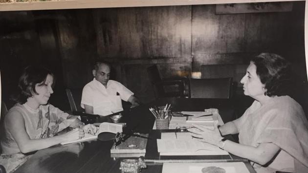 Ewing was one of the first women editors of leading Indian publications since the mid-1960s. She is seen interviewing India’s former prime minister Indira Gandhi.(HT Photo/ Sourced)