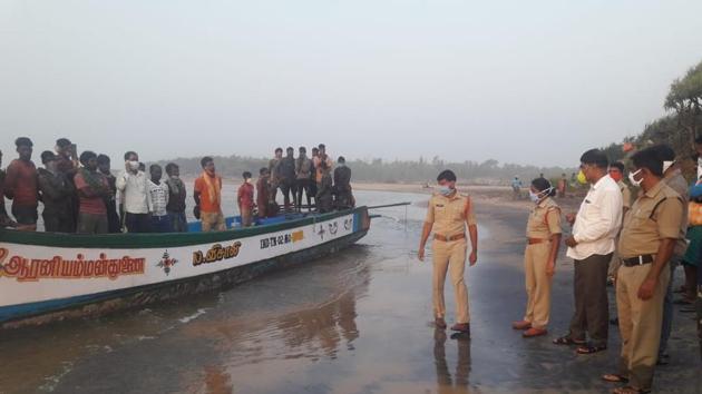 On April 20, 2020, a group of 27 migrant workers from Andhra Pradesh and Odisha returned to their villages using the sea route from Chennai. (HT Photo) On April 20, 2020, a group of 27 migrant workers from Andhra Pradesh and Odisha returned to their villages using the sea route from Chennai. (HT Photo)