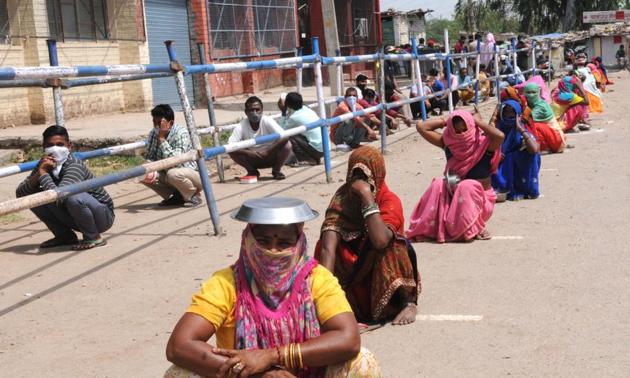 The deputy commissioner said he has already directed all SDMs to visit the field and explore new points for food and ration distribution.