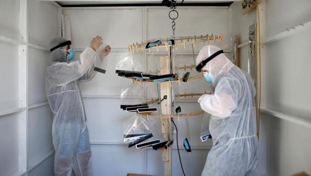 The face shields for frontline workers are single-use and multiple-use, while the shielding sheet can be replaced easily if required. (Reuters) The face shields for frontline workers are single-use and multiple-use, while the shielding sheet can be replaced easily if required. (Reuters)