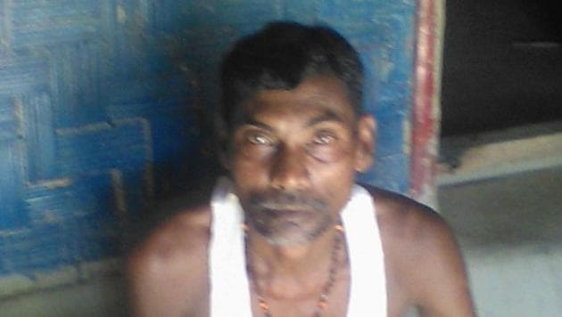 Gopal Mondol, a honey collector. (HT Photo) Gopal Mondol, a honey collector. (HT Photo)