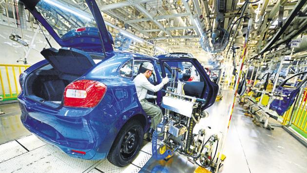 The district administration also gave permission to operate 50 vehicles. (Ramesh Pathania/ HT file photo) The district administration also gave permission to operate 50 vehicles. (Ramesh Pathania/ HT file photo)