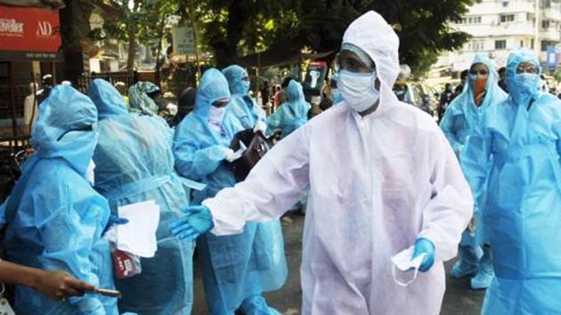 Of the new Covid-19 cases in Maharashtra, capital city Mumbai registered 522 fresh cases in the last 24 hours, taking the city’s coronavirus positive patients’ tally to 4,205.(ANI PHOTO.) Of the new Covid-19 cases in Maharashtra, capital city Mumbai registered 522 fresh cases in the last 24 hours, taking the city’s coronavirus positive patients’ tally to 4,205.(ANI PHOTO.)
