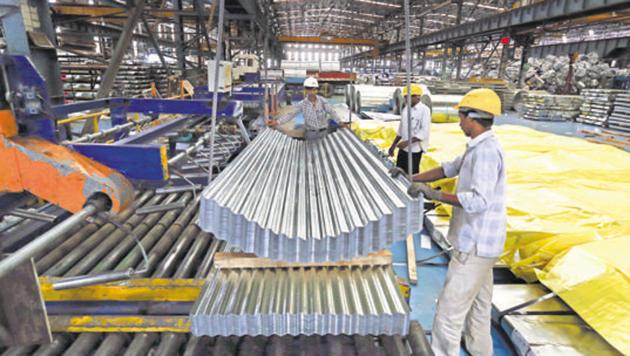 Global recession will be twice as severe 2009 recession, says Fitch Ratings.(Bloomberg File Photo) Global recession will be twice as severe 2009 recession, says Fitch Ratings.(Bloomberg File Photo)