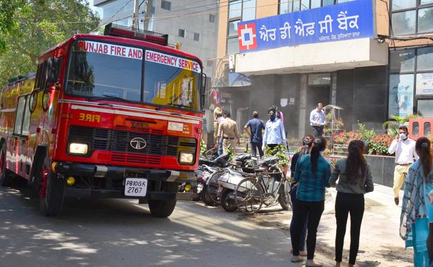 ATM cabin catches fire in Ludhiana; cash safe | Hindustan Times