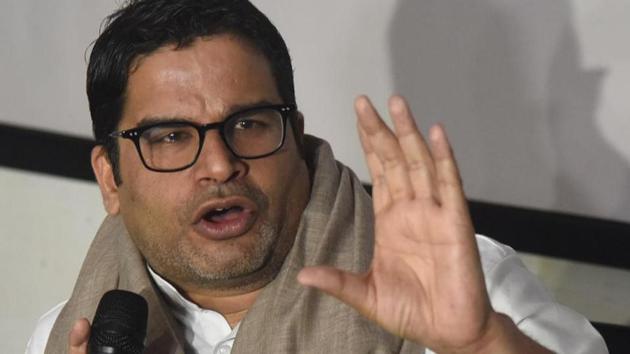 Prashant Kishor flew out of Kolkata on March 19 after a series of meetings with the state government. The lockdown was announced a few days later.(HT file photo)
