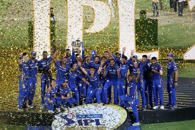 Mumbai Indians win trophy. (IPL)