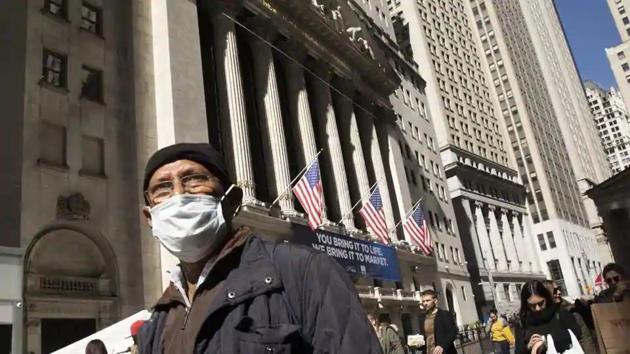 New York city and its suburbs, which have borne the brunt of the epidemic, will remain under lockdown. (AP file photo) New York city and its suburbs, which have borne the brunt of the epidemic, will remain under lockdown. (AP file photo)