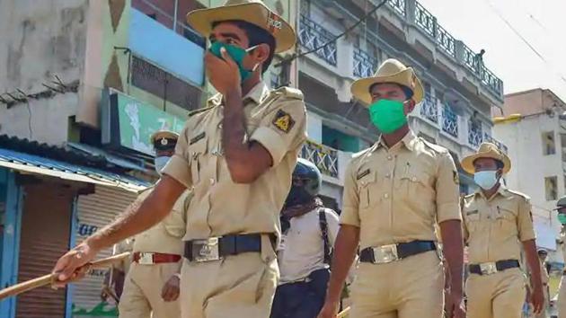 The police said that Sawant was roaming about streets without wearing a protective mask amid the lockdown and used filthy language when asked about the mask. (Image for representation) (PTI) The police said that Sawant was roaming about streets without wearing a protective mask amid the lockdown and used filthy language when asked about the mask. (Image for representation) (PTI)