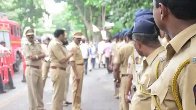 A man has been arrested in connection with the murders of sadhus in Bulandshahr. A man has been arrested in connection with the murders of sadhus in Bulandshahr.