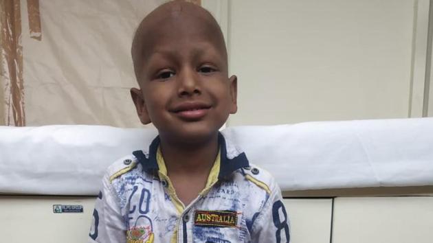 Karan Bansal who won the battle against cancer. (HT PHOTO) Karan Bansal who won the battle against cancer. (HT PHOTO)