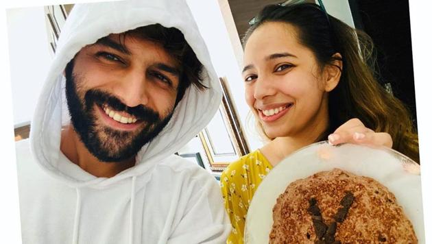 Bollywood Actor Kartik Aaryan baked a cake for his sister’s birthday amidst the lockdown on account of the coronavirus.(Instagram)