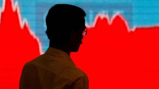 The Reserve Bank of India’s massive liquidity booster to the mutual fund industry continued to spur buying in financial stocks, traders said. (HT photo) The Reserve Bank of India’s massive liquidity booster to the mutual fund industry continued to spur buying in financial stocks, traders said. (HT photo)