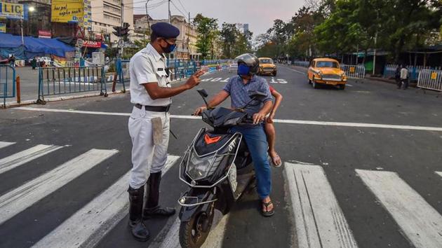 In a separate case, a young man was arrested when he assaulted a police officer at Parnasree in south west Kolkata. The young man was riding his motorcycle when police stopped him for questioning. (Image used for representation).(PTI PHOTO.)