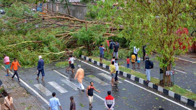 Photos: Thunderstorms, rain make for an unusually wet April | Hindustan ...