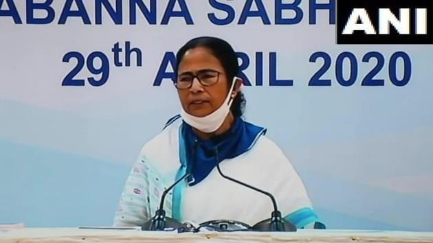 West Bengal chief minister Mamata Banerjee said that around 2500 people from Bengal who are stranded at Kota in Rajasthan were being brought back in 101 buses. It will take three days for them to reach Bengal. (ANI PHOTO.) West Bengal chief minister Mamata Banerjee said that around 2500 people from Bengal who are stranded at Kota in Rajasthan were being brought back in 101 buses. It will take three days for them to reach Bengal. (ANI PHOTO.)
