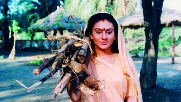 Dipika Chikhlia as Sita on sets of Ramayan.