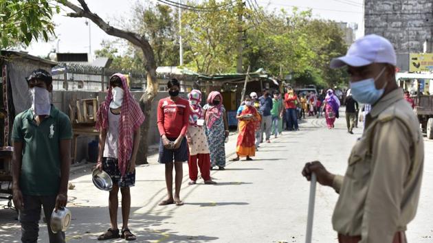 Until now, 432 people have succumbed to the disease across the state. The number of recovered people stands at 1,593. (Virendra Singh Gosain/HT PHOTO) Until now, 432 people have succumbed to the disease across the state. The number of recovered people stands at 1,593. (Virendra Singh Gosain/HT PHOTO)