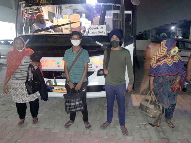 In the past two days, 57 Nanded pilgrims have arrived in Mohali via buses. (HT photo) In the past two days, 57 Nanded pilgrims have arrived in Mohali via buses. (HT photo)