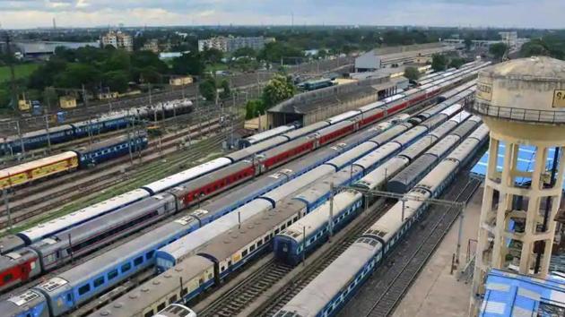 The move comes after states requested the Centre to run special trains for migrant workers. Earlier, while relaxing the guidelines, the Centre only allowed the movement by buses. (HT photo) The move comes after states requested the Centre to run special trains for migrant workers. Earlier, while relaxing the guidelines, the Centre only allowed the movement by buses. (HT photo)