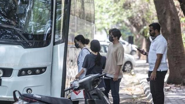 Earlier, PMPML buses were used for schools in the city at Rs 70 per km and for a minimum run of 30km.(Pratham Gokhale/HT Photo) Earlier, PMPML buses were used for schools in the city at Rs 70 per km and for a minimum run of 30km.(Pratham Gokhale/HT Photo)