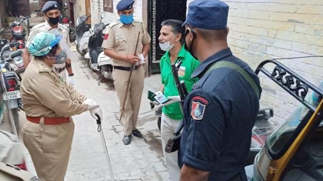 The Covid-19 pandemic led Chandigarh SSP Nilambari Jagadale to do a reality check and patrol the congested areas in town. (HT photo) The Covid-19 pandemic led Chandigarh SSP Nilambari Jagadale to do a reality check and patrol the congested areas in town. (HT photo)
