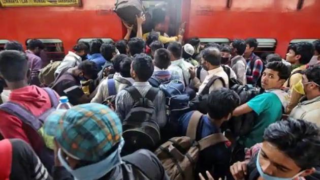 The train entered the platform at 7.05 pm, Divisional Railway Manager of Ranchi Neeraj Ambast said. (Reuters file photo for representation) The train entered the platform at 7.05 pm, Divisional Railway Manager of Ranchi Neeraj Ambast said. (Reuters file photo for representation)