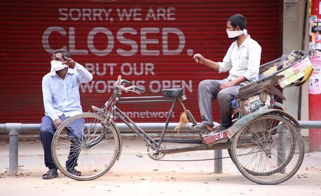 Chandigarh was declared a containment zone by the administration after the Central government designated it a red zone on April 15. Curfew orders were imposed here on March 24. (HT Photo) Chandigarh was declared a containment zone by the administration after the Central government designated it a red zone on April 15. Curfew orders were imposed here on March 24. (HT Photo)
