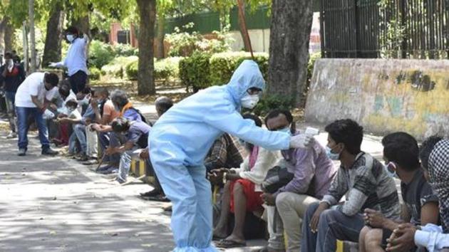 As many as 3738 people have tested positive for coronavirus in the national capital. (Sonu Mehta/HT PHOTO) As many as 3738 people have tested positive for coronavirus in the national capital. (Sonu Mehta/HT PHOTO)